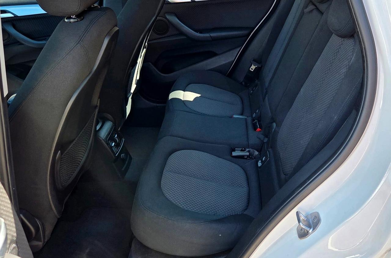 Bmw X1 sDrive18d Advantage Automatica