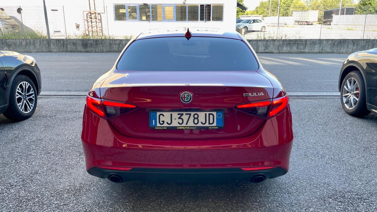 ALFA ROMEO GIULIA 2.2 EXECUTIVE TURBODIESEL 190CV - FULL LED, RETROCAMERA, CAR PLAY