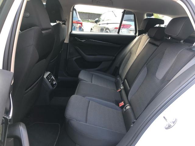 SKODA Octavia 2.0 TDI EVO SCR 150 CV DSG Wagon Executive OK NEOP