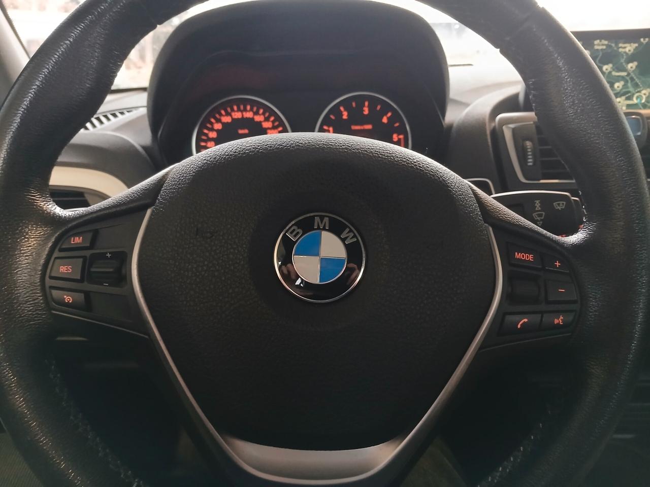 Bmw 118 118d 5p. Urban*AUTOMOATICA