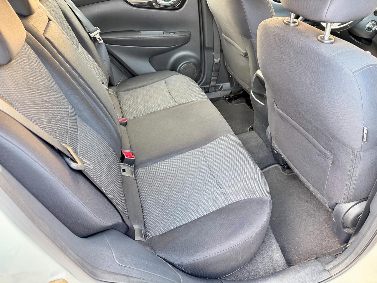 Nissan Qashqai 1.6 dCi 2WD Acenta Premium