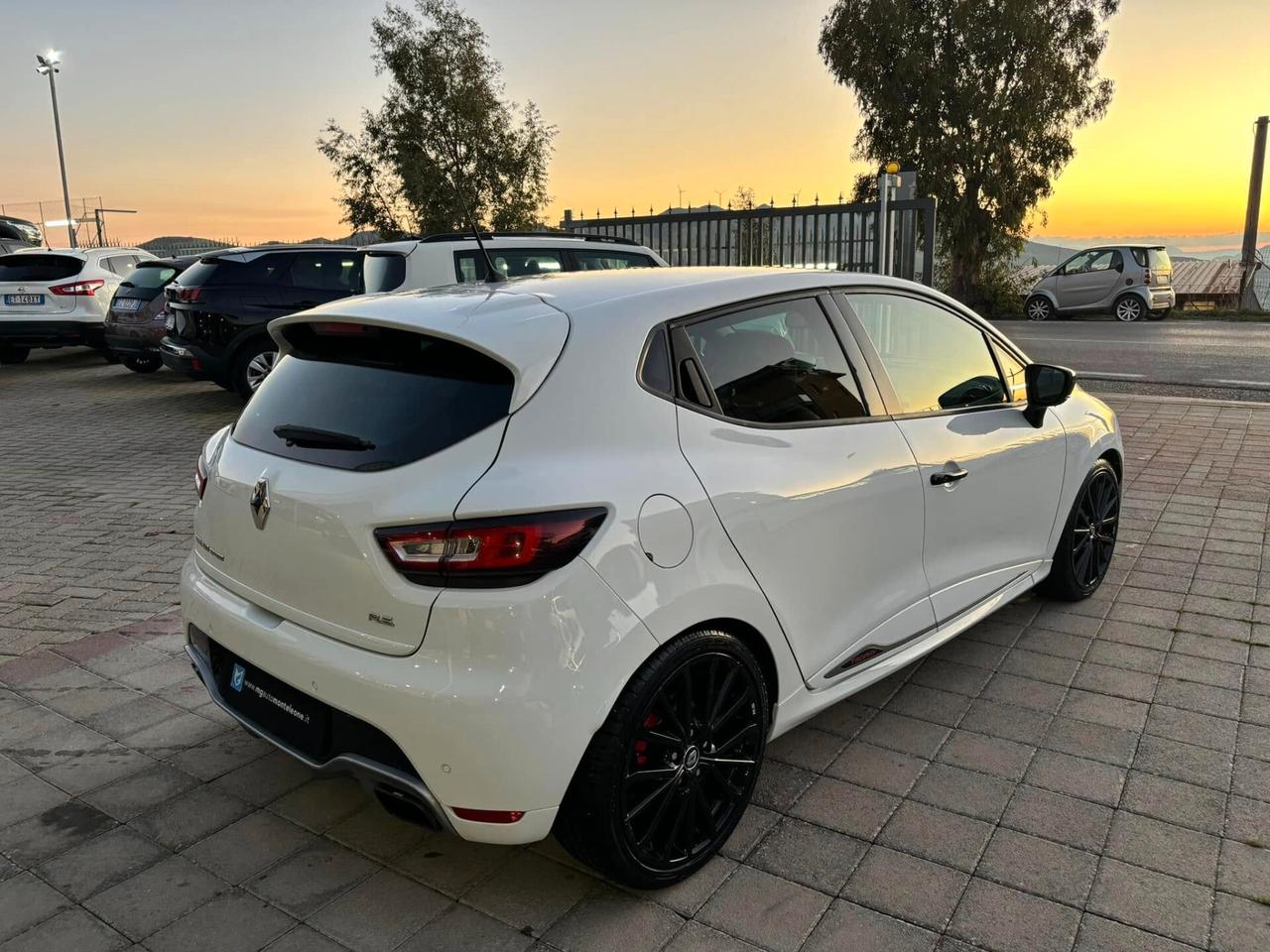 RENAULT CLIO RS