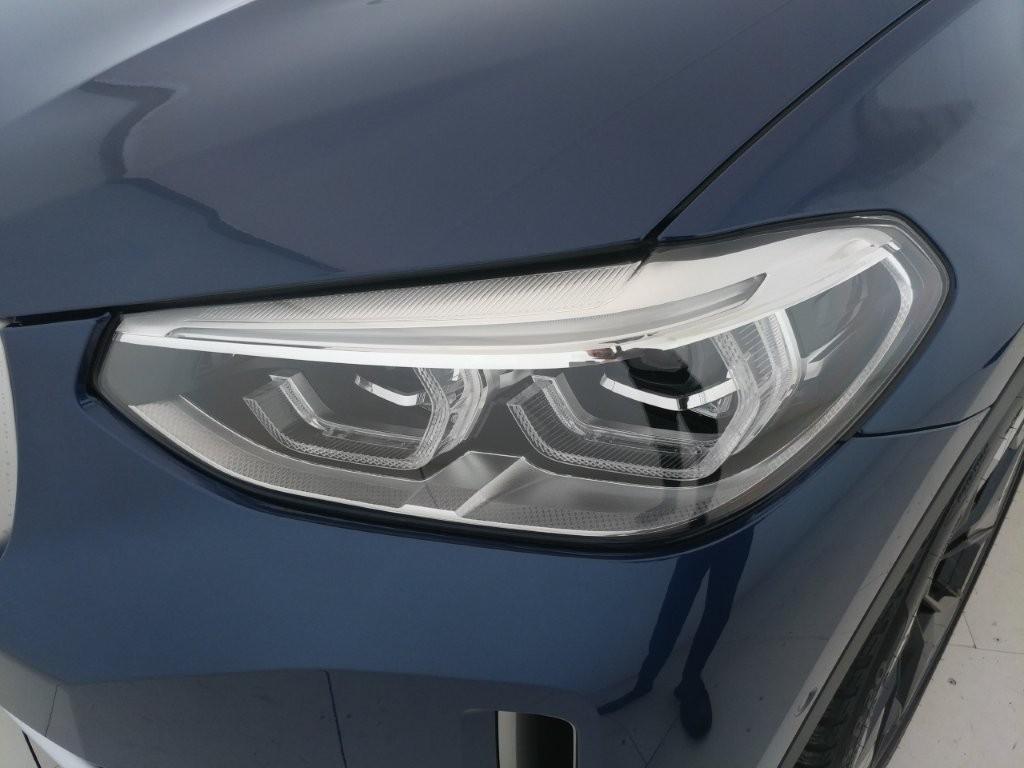 BMW iX3 BEV Impressive