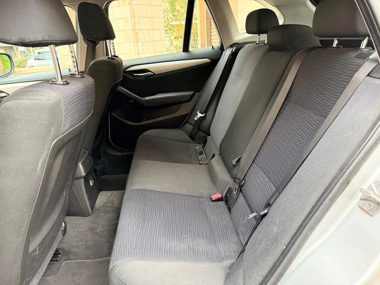 Bmw X1 sDrive18d Steptronic 07/2011