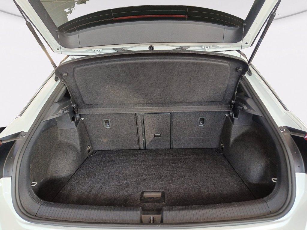 VOLKSWAGEN T-roc 1.5 tsi r-line del 2022