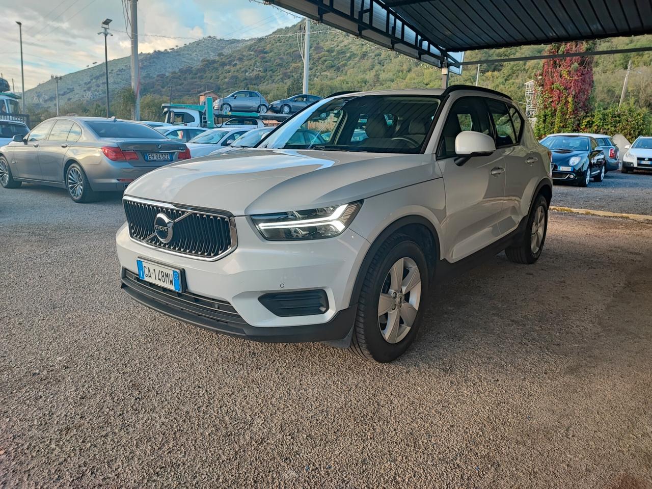 Volvo XC40 T3 Geartronic R-design