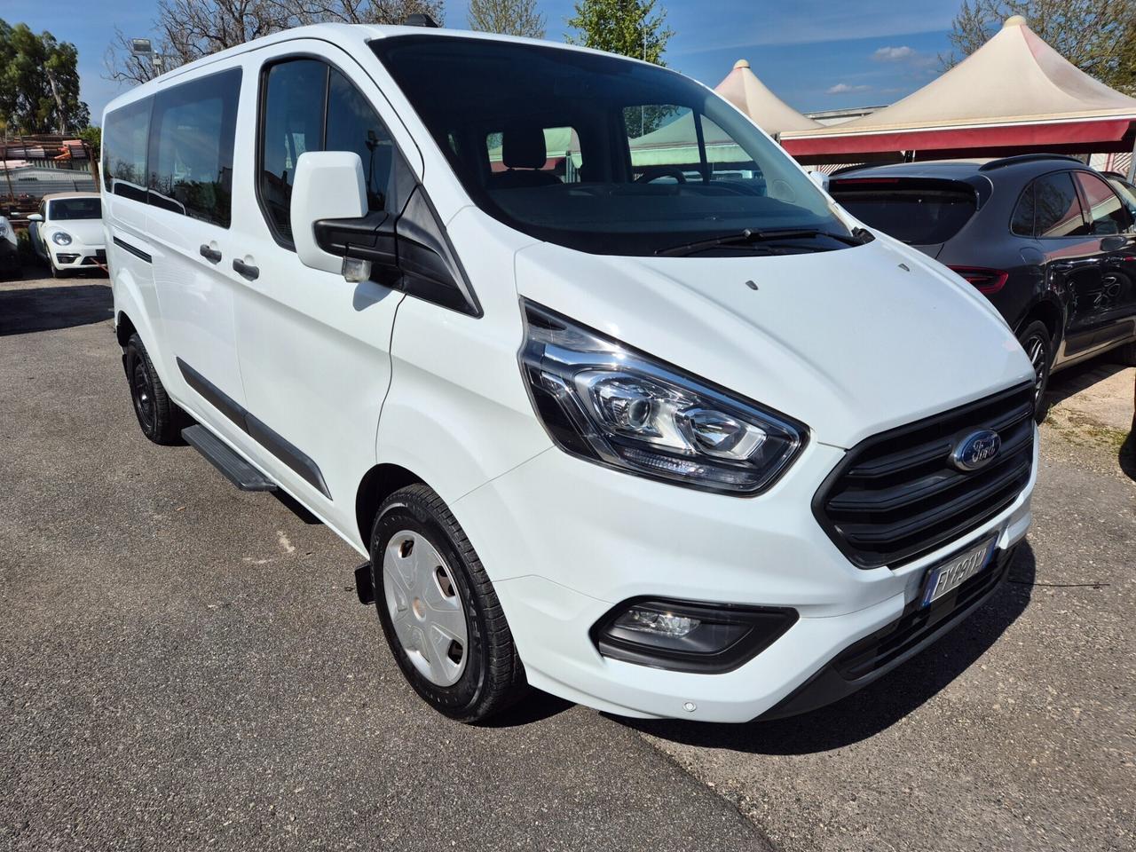 Ford Tourneo Custom Tourneo Custom 320 2.0 TDCi 13