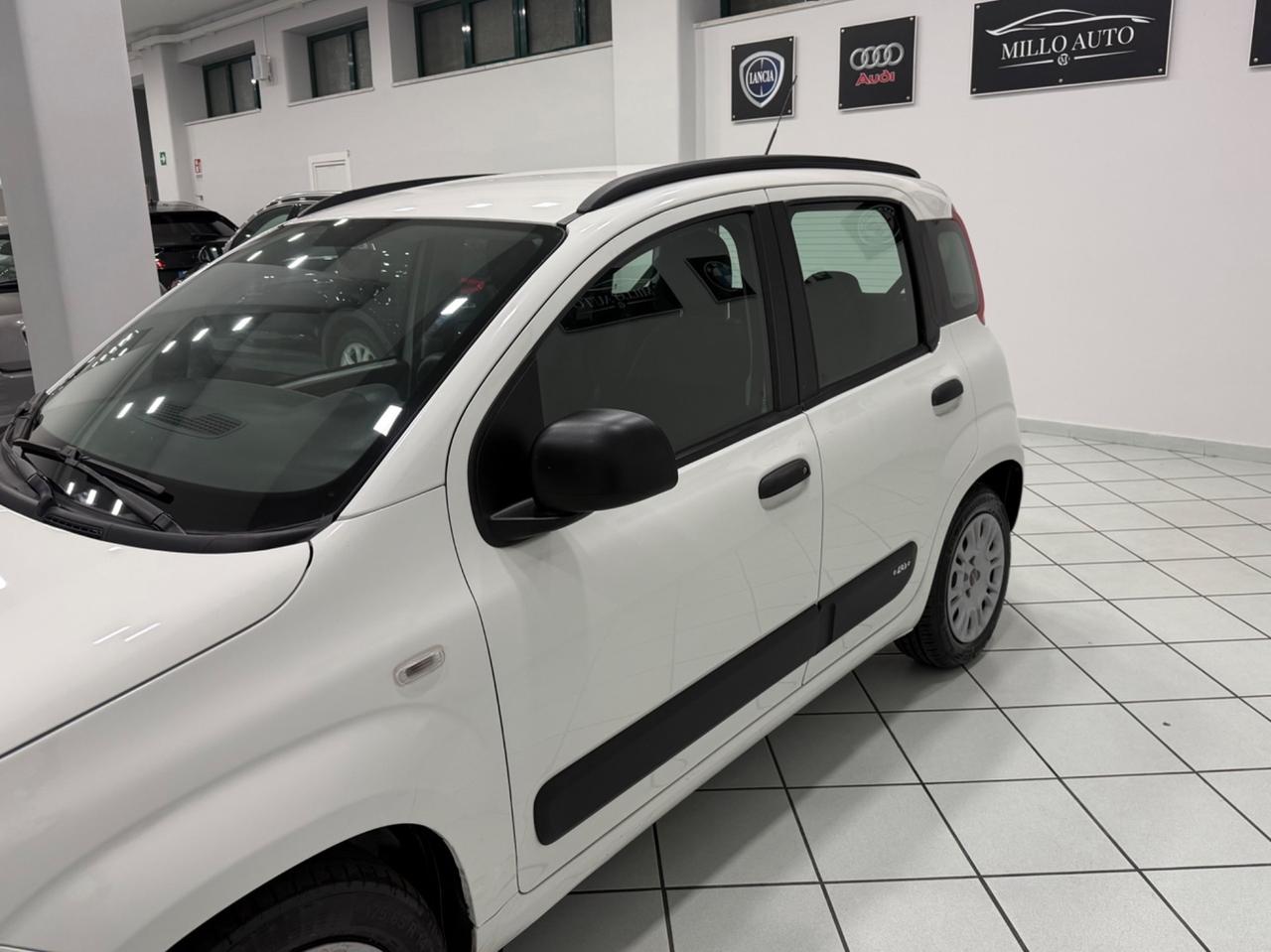 Fiat Panda 1.2cc 69cv GPL CASA MADRE Easy