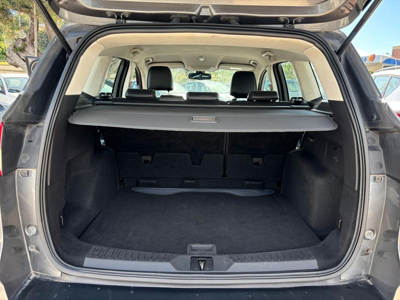 FORD KUGA 2.0 TDCI - 2014