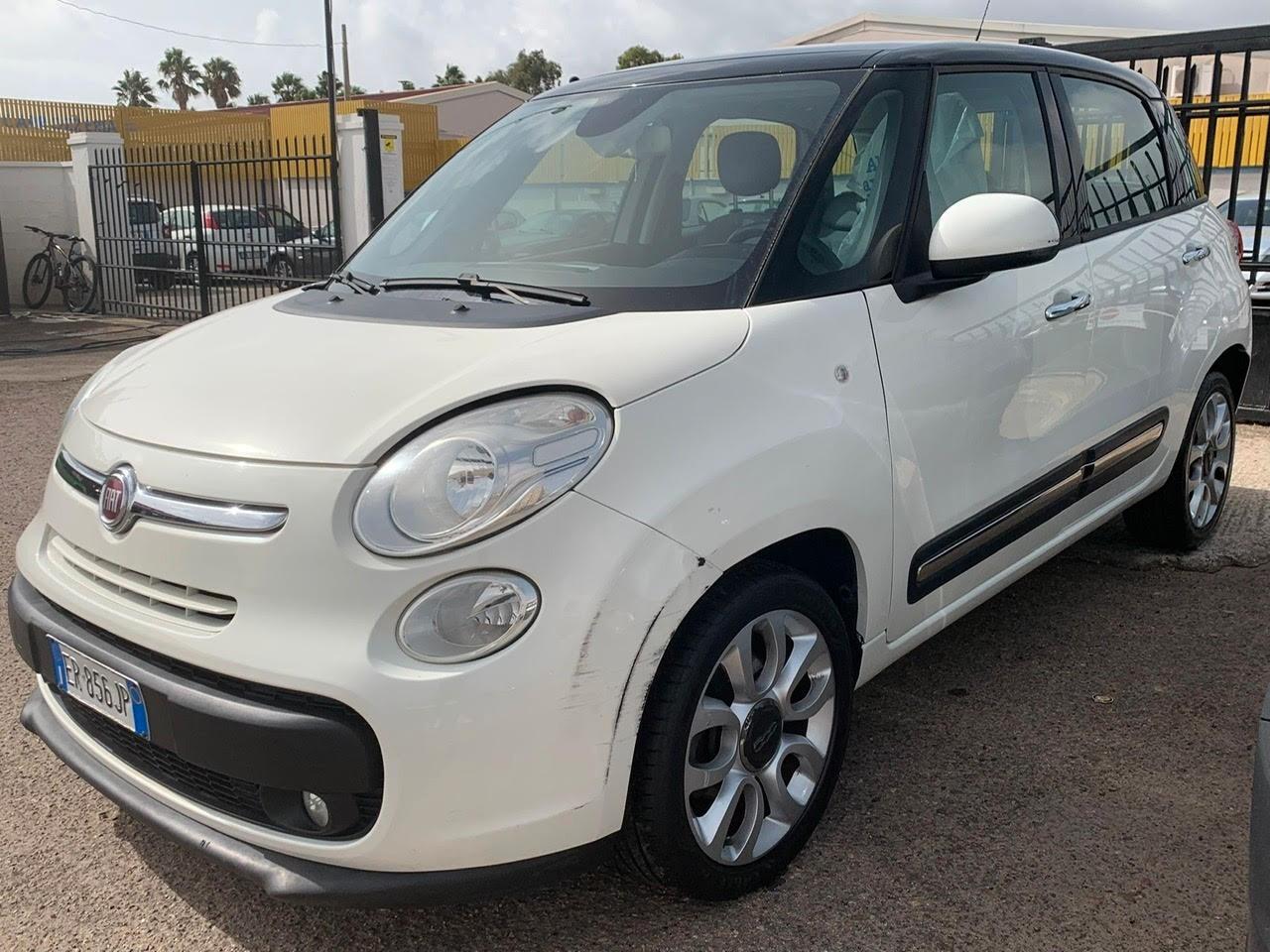 Fiat 500L 1.3 Multijet automatica con doppi tetti apribili