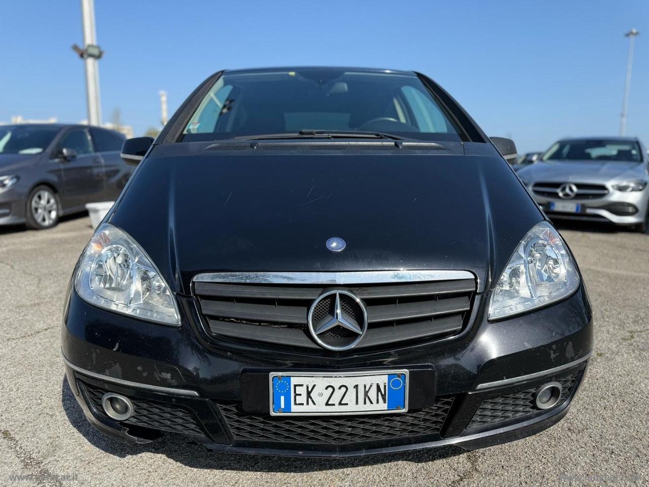 MERCEDES-BENZ A 180 CDI Coupé Special Edition
