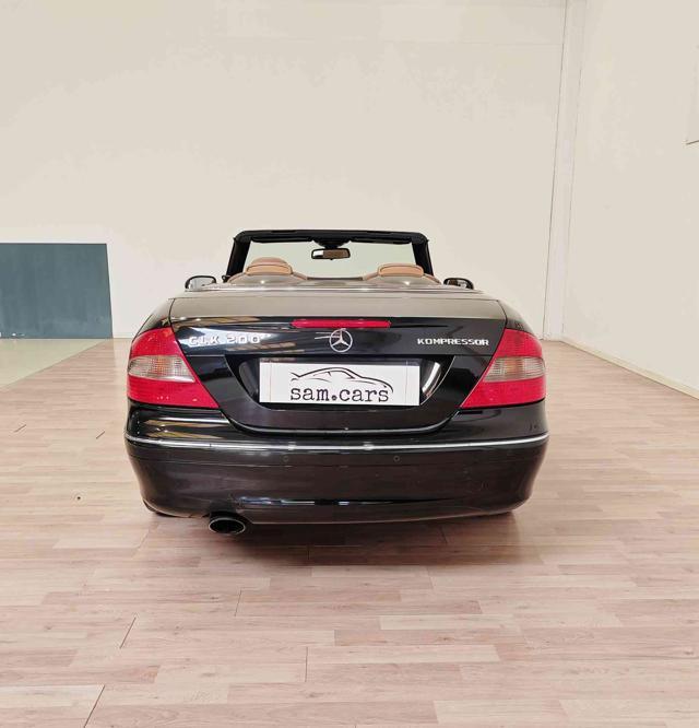 MERCEDES-BENZ CLK 200 Kompr. cat Cabrio Avantgarde