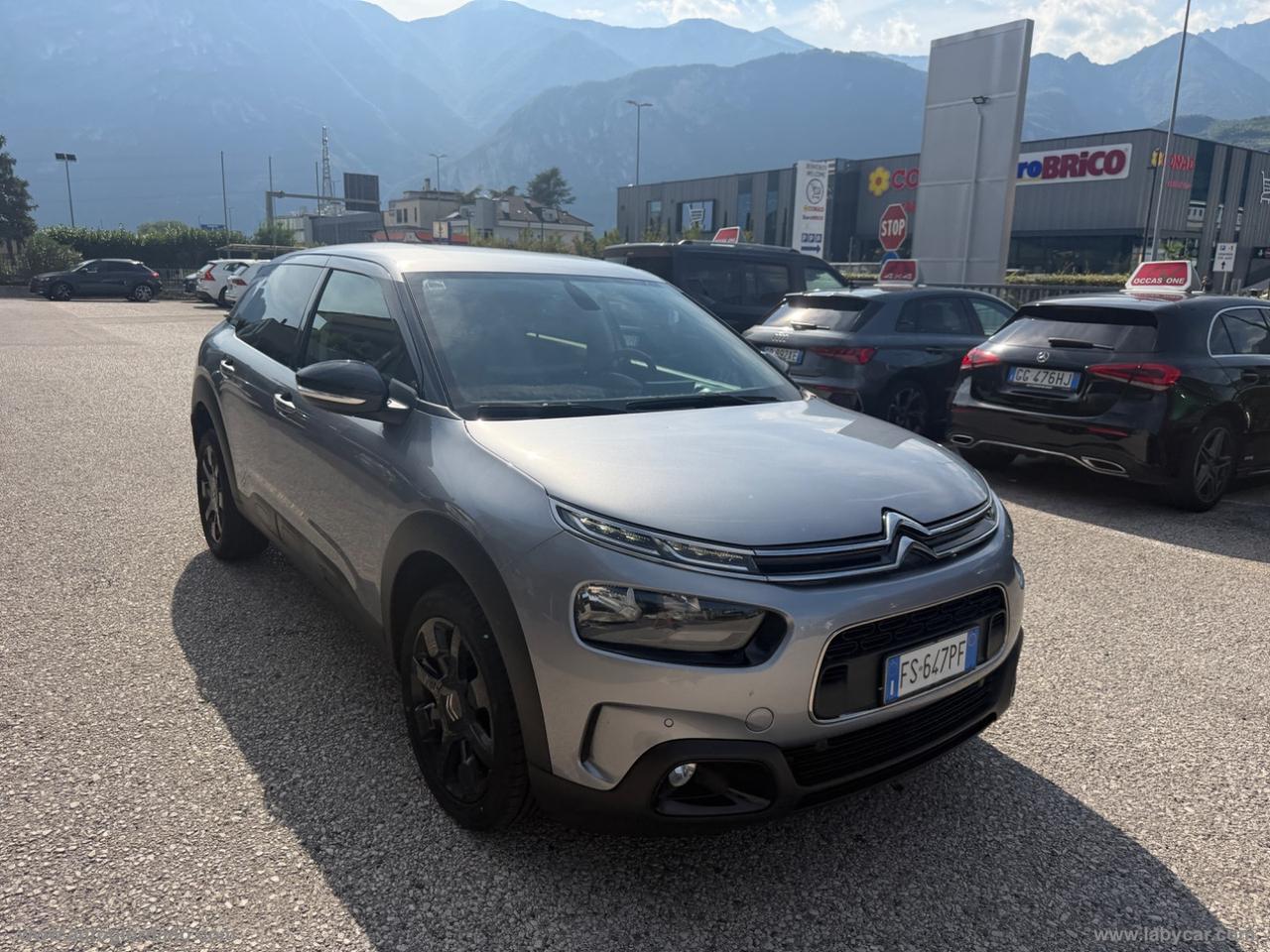 CITROEN C4 BlueHDi 100 SHINE