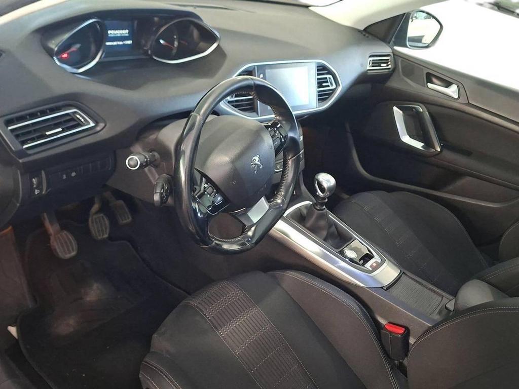 Peugeot 308 Station Wagon 1.5 BlueHDi Allure