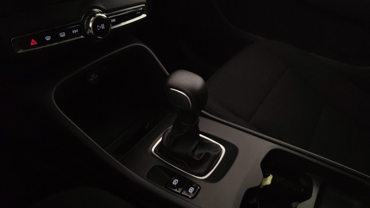 VOLVO XC40 1.5 t2 Essential