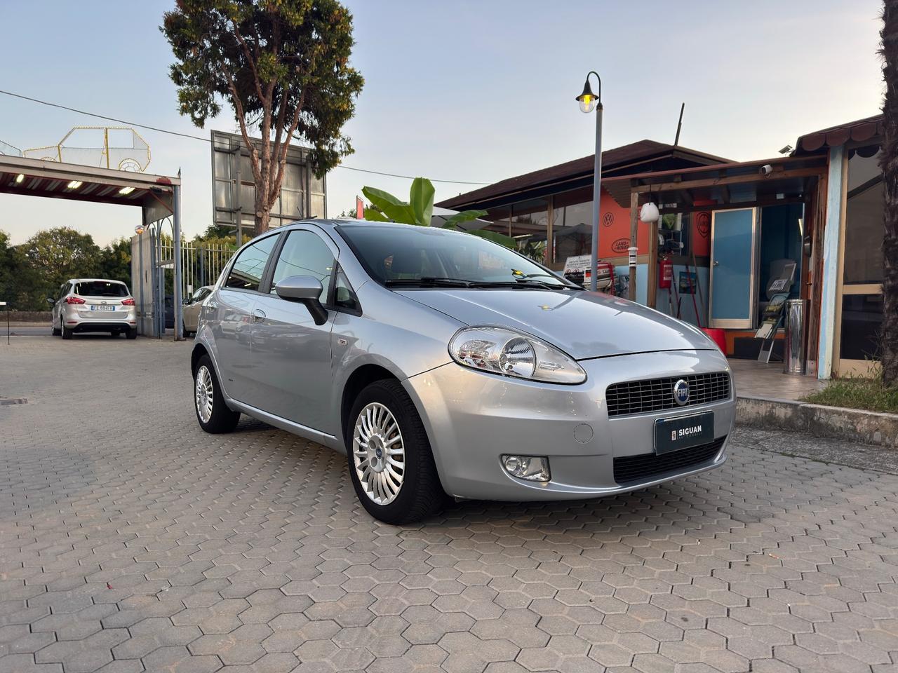 Fiat Grande Punto 1.2 ADATTA A MNEOPATENTATI 5 porte Dynamic