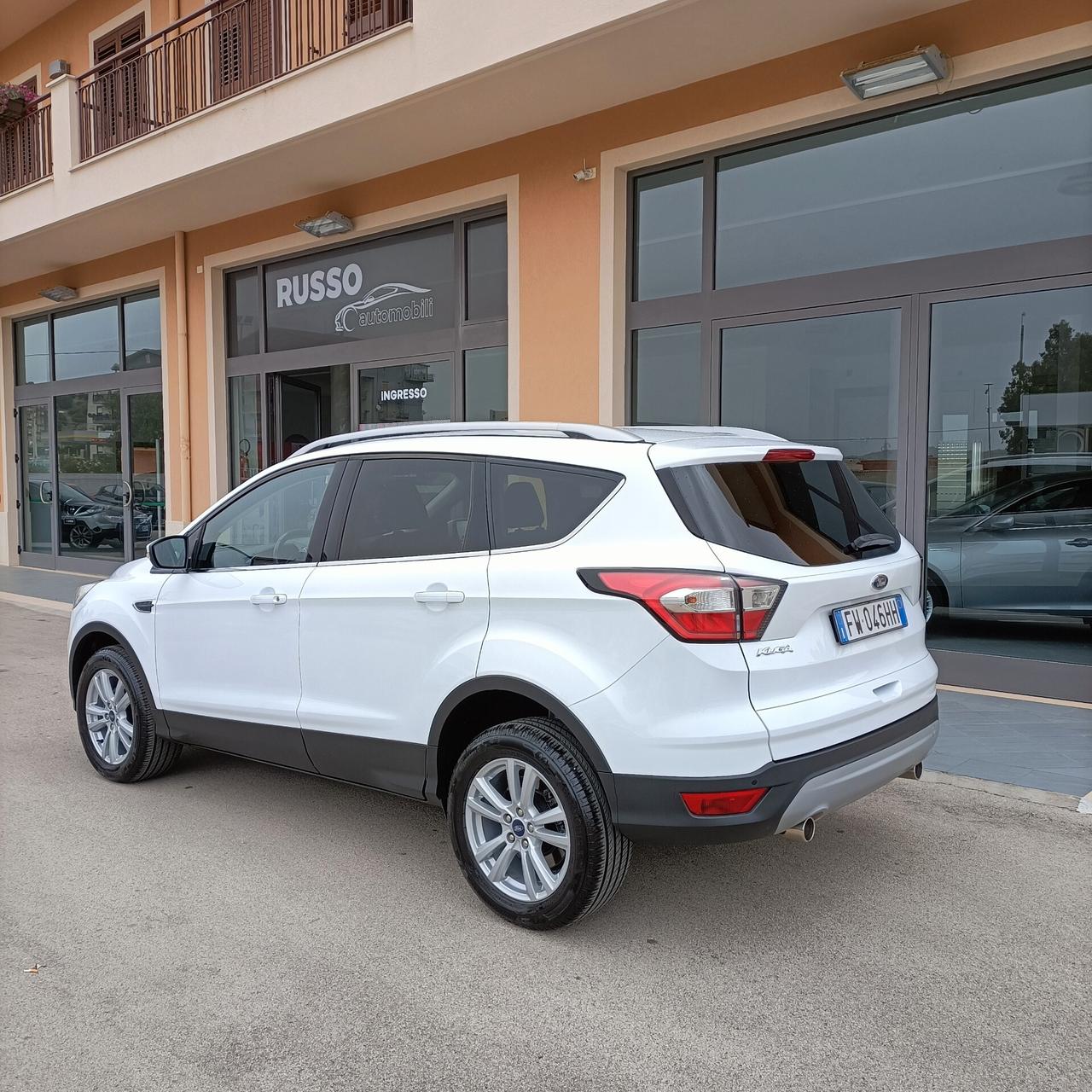 Ford Kuga 1.5 TDCI 120 CV S&S 2WD Business