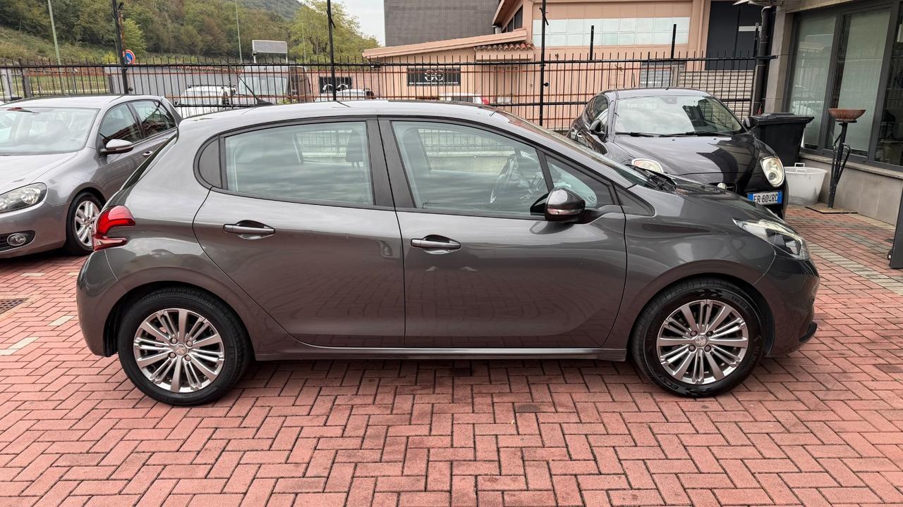 Peugeot 208 PureTech 82 Stop&Start 5 porte Allure