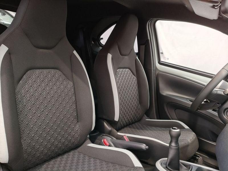 Toyota Aygo X 1.0B (72 CV) Trend