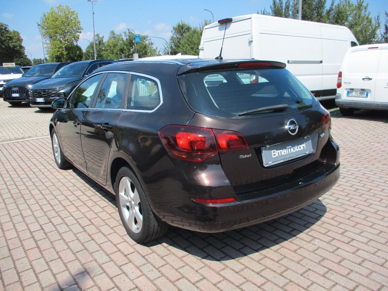 Opel Astra Sports Tourer 1.7 cdti Elective 125cv Euro5 Bizona/Cruise