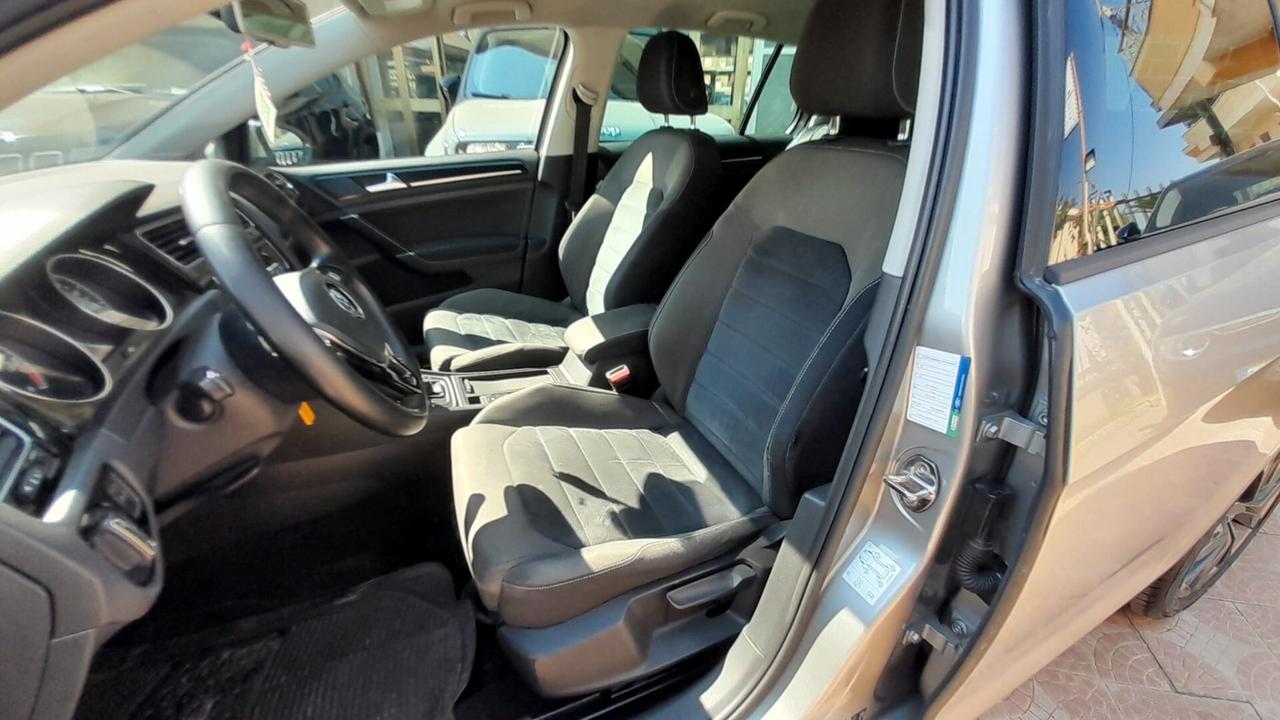 Volkswagen Golf 1.6 TDI DSG 5p. Comfortline BlueMotion Technology