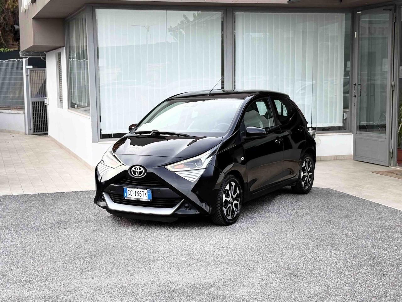 Toyota Aygo 1.0 Benzina 72CV E6 Automatico - 2020