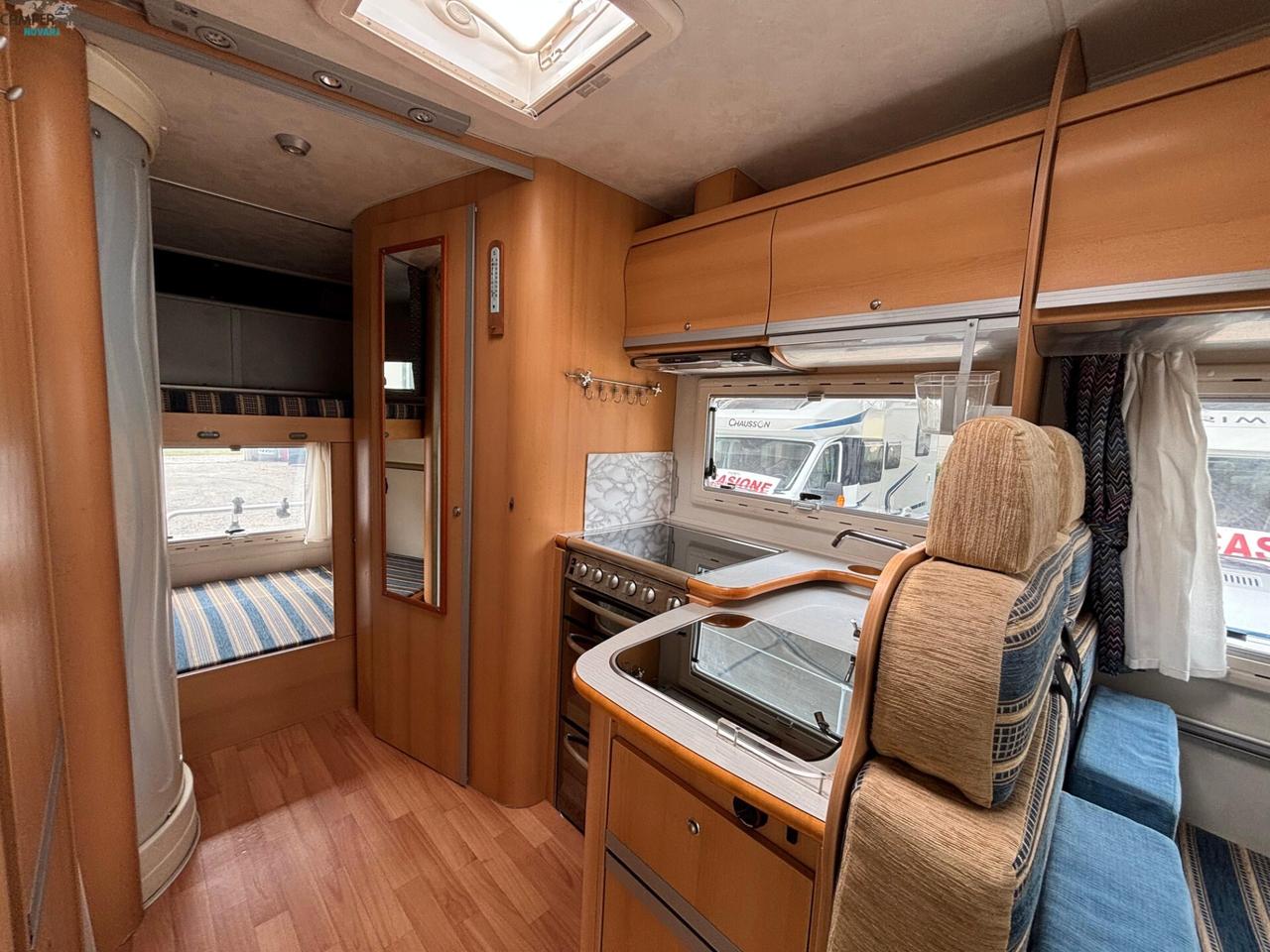 ELNAGH SUPER D 111c - MANSARDATO CON LETTI A CASTELLO IN CODA