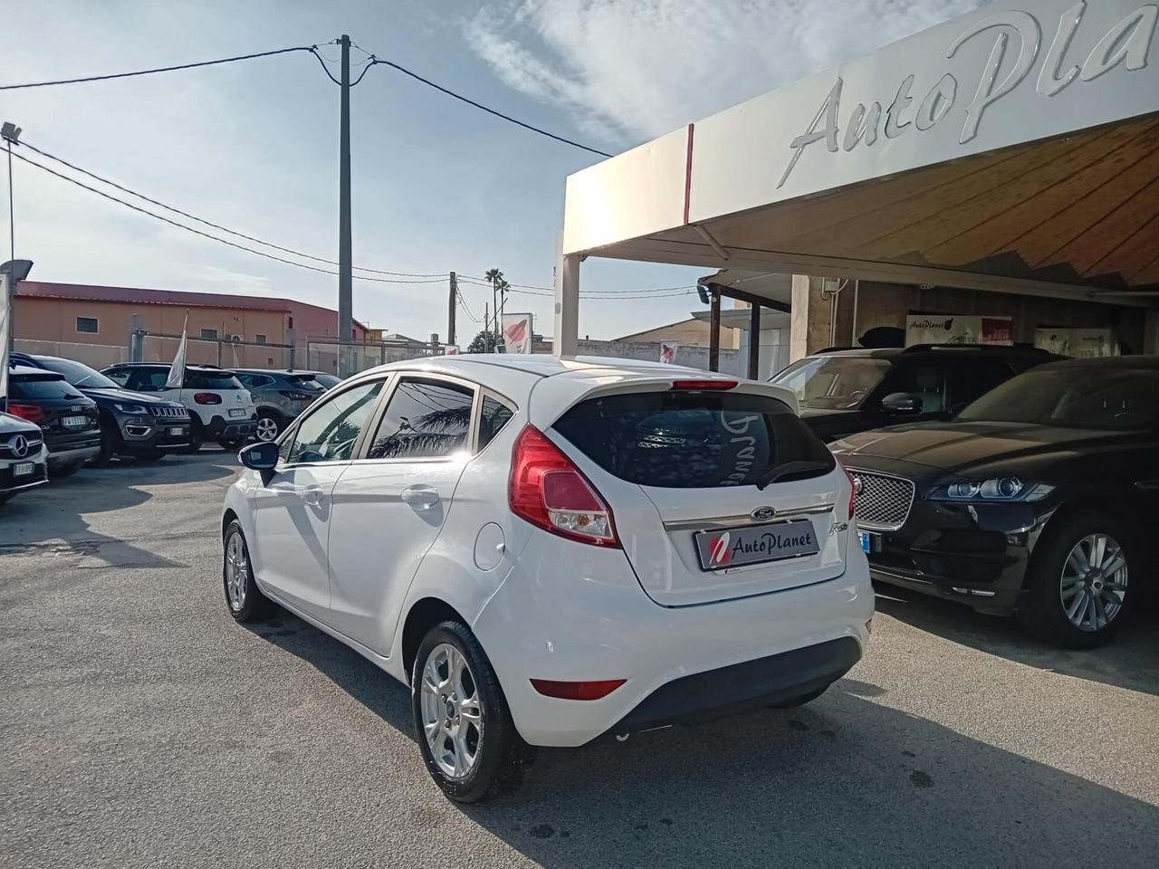 Ford Fiesta 1.4 5 porte Bz.- GPL