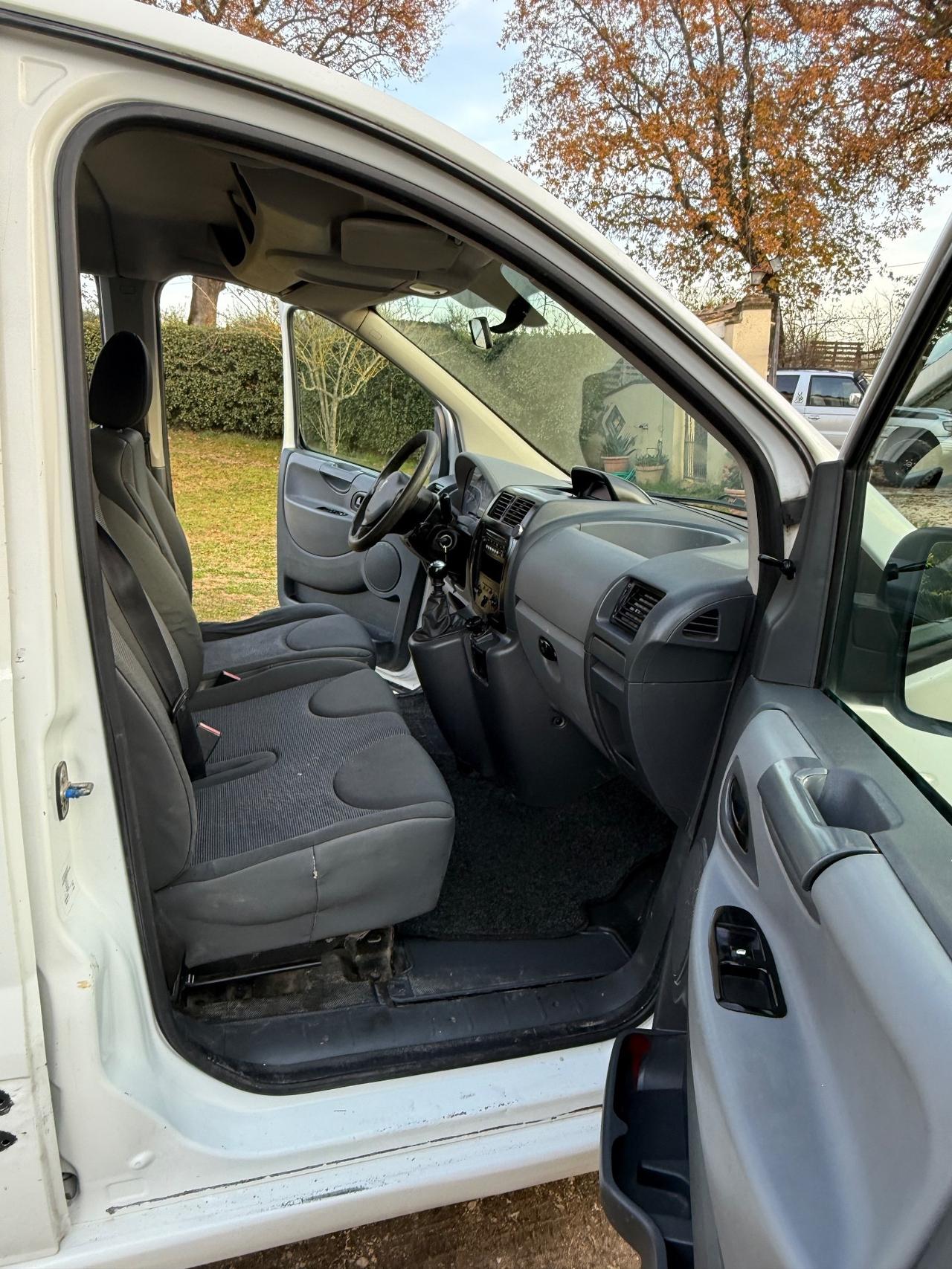 Peugeot Expert Tepee 2.0 HDi 120CV PL Access 6P