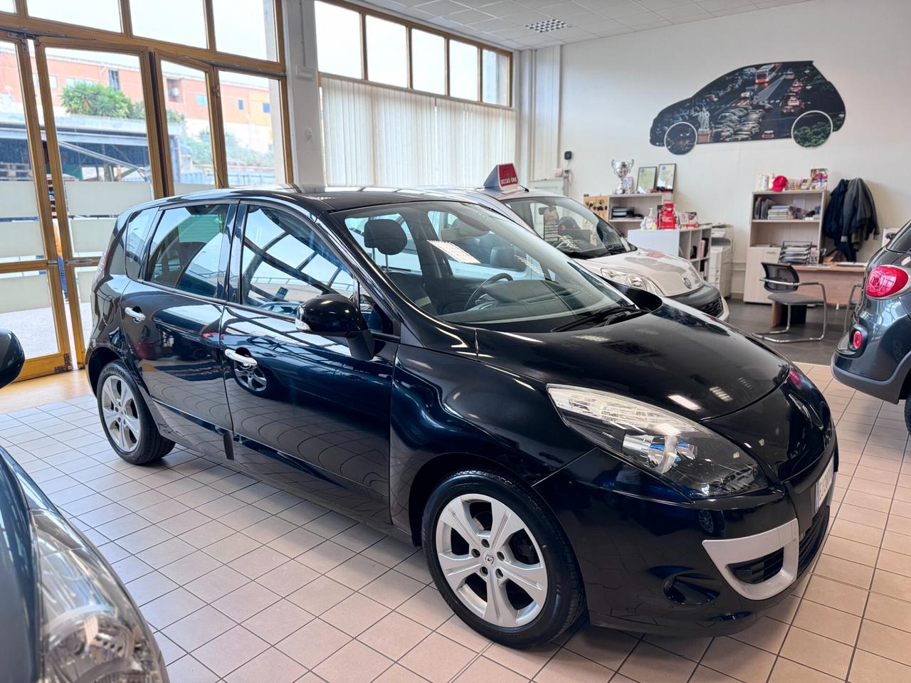 Renault Scenic Scénic X-Mod 1.6 dCi 130CV Luxe