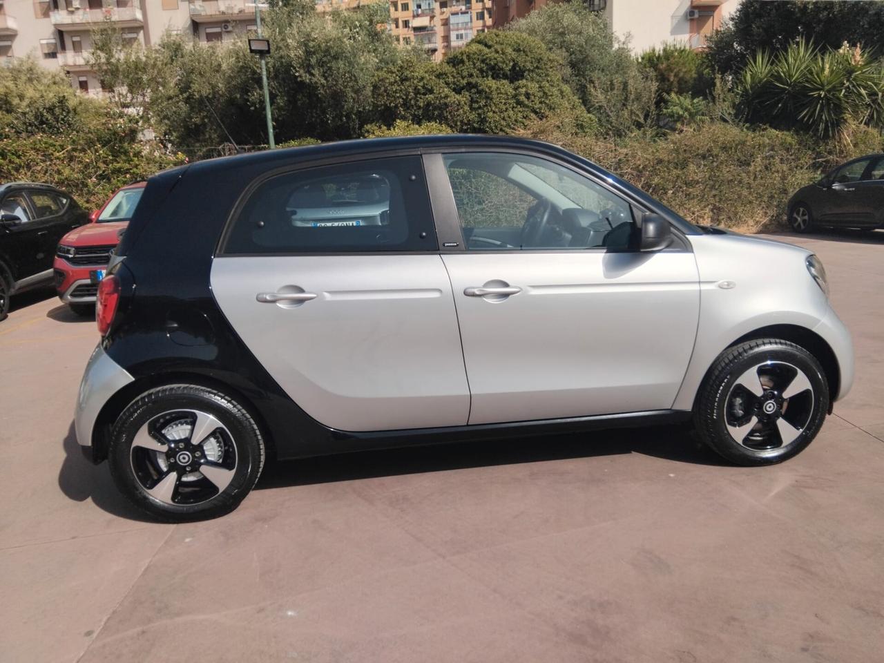 SMART FOR FOUR PASSION SOLI 32448KM DIMOSTRABILI