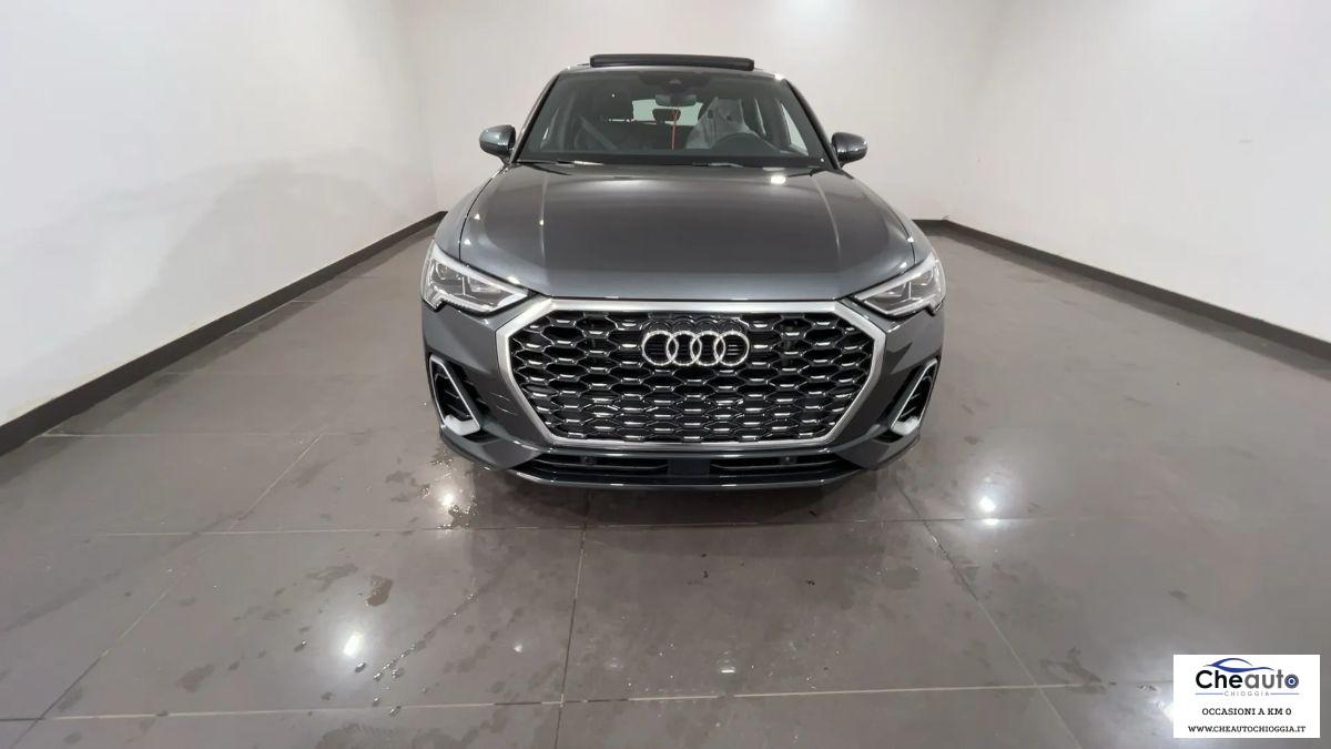 AUDI - Q3 Sportback- 35 TDI S tronic S line edition