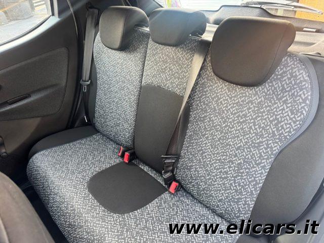 LANCIA Ypsilon 1.0 FireFly 5 porte S&S Hybrid Ecochic Silver