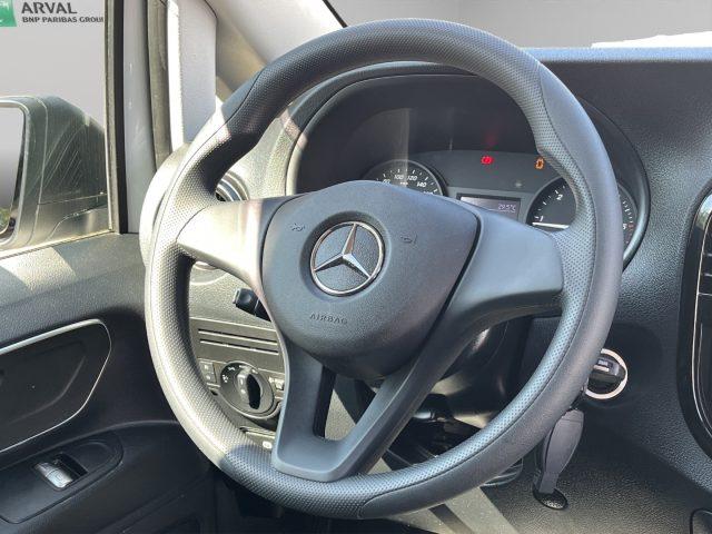 MERCEDES-BENZ Vito Doppia cabina 6 posti furgone
