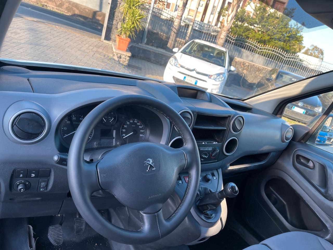 PEUGEOT PARTNER 3 POSTI 1.6 HDI 100CV