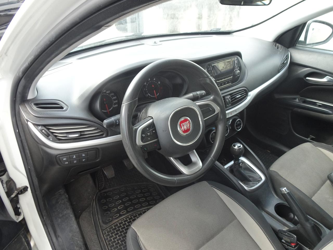 Fiat Tipo 1.4 4 porte Opening Edition