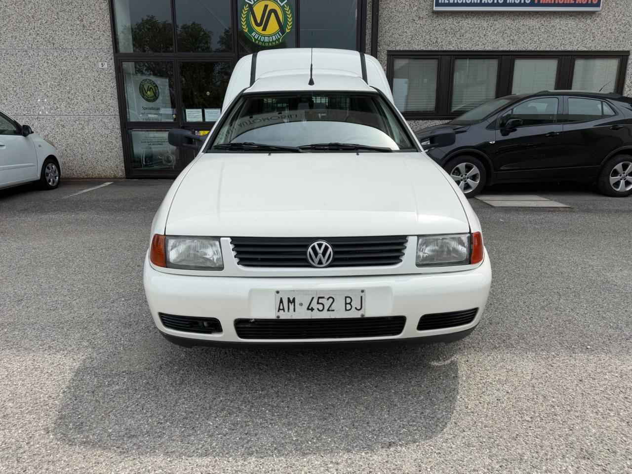 Volkswagen Caddy 1.9 diesel Van Vetrato