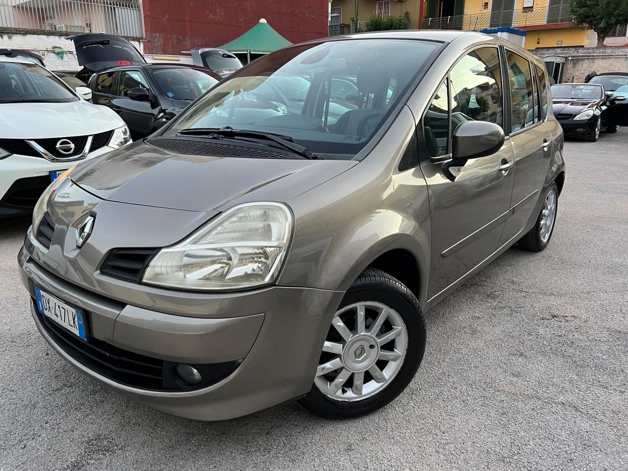 Renault Modus Grand 1.2 16V Dynamique