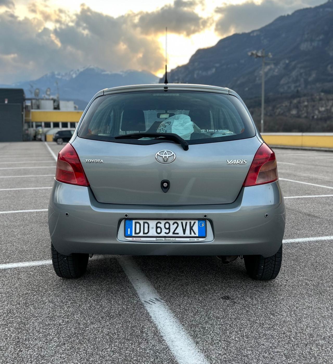 Toyota Yaris 1.3 Benz Neopatentati SOLO 116.000km