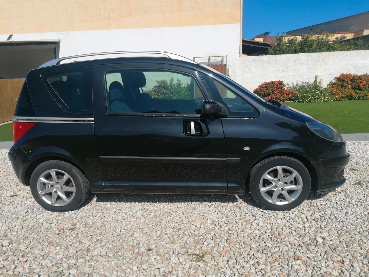 Peugeot 1007 1.6 Sporty 2Tronic