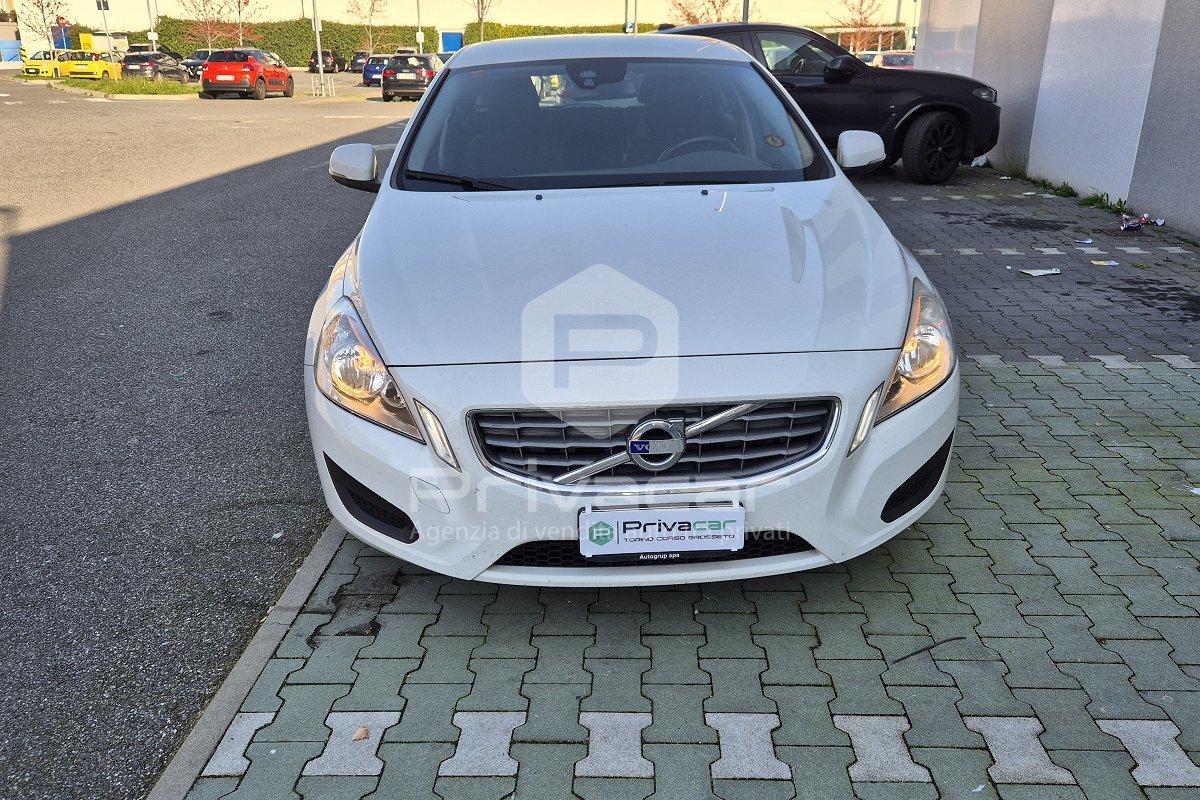 VOLVO V60 D2 1.6 Kinetic