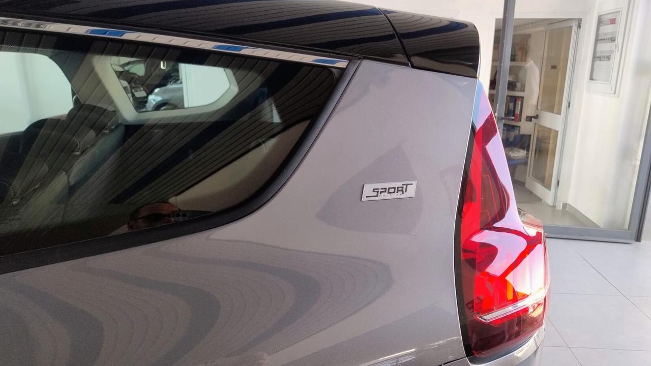 Renault Grand Scenic Blue dCi 120 CV Sport Edition2