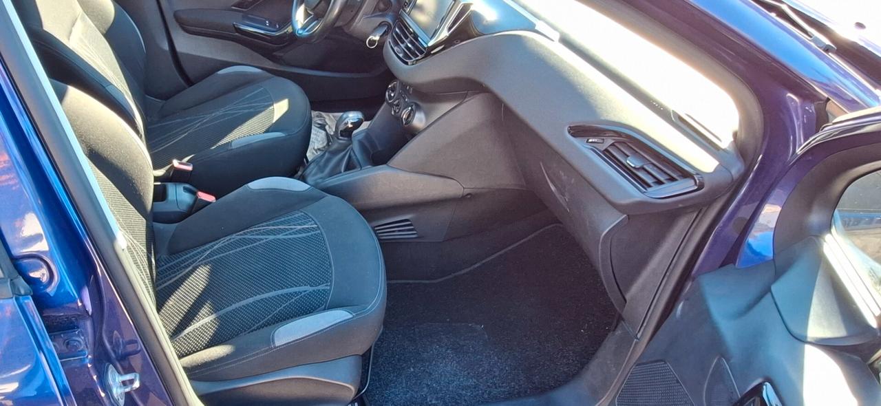 Peugeot 208 1.4 HDi 68 CV 5 porte Allure