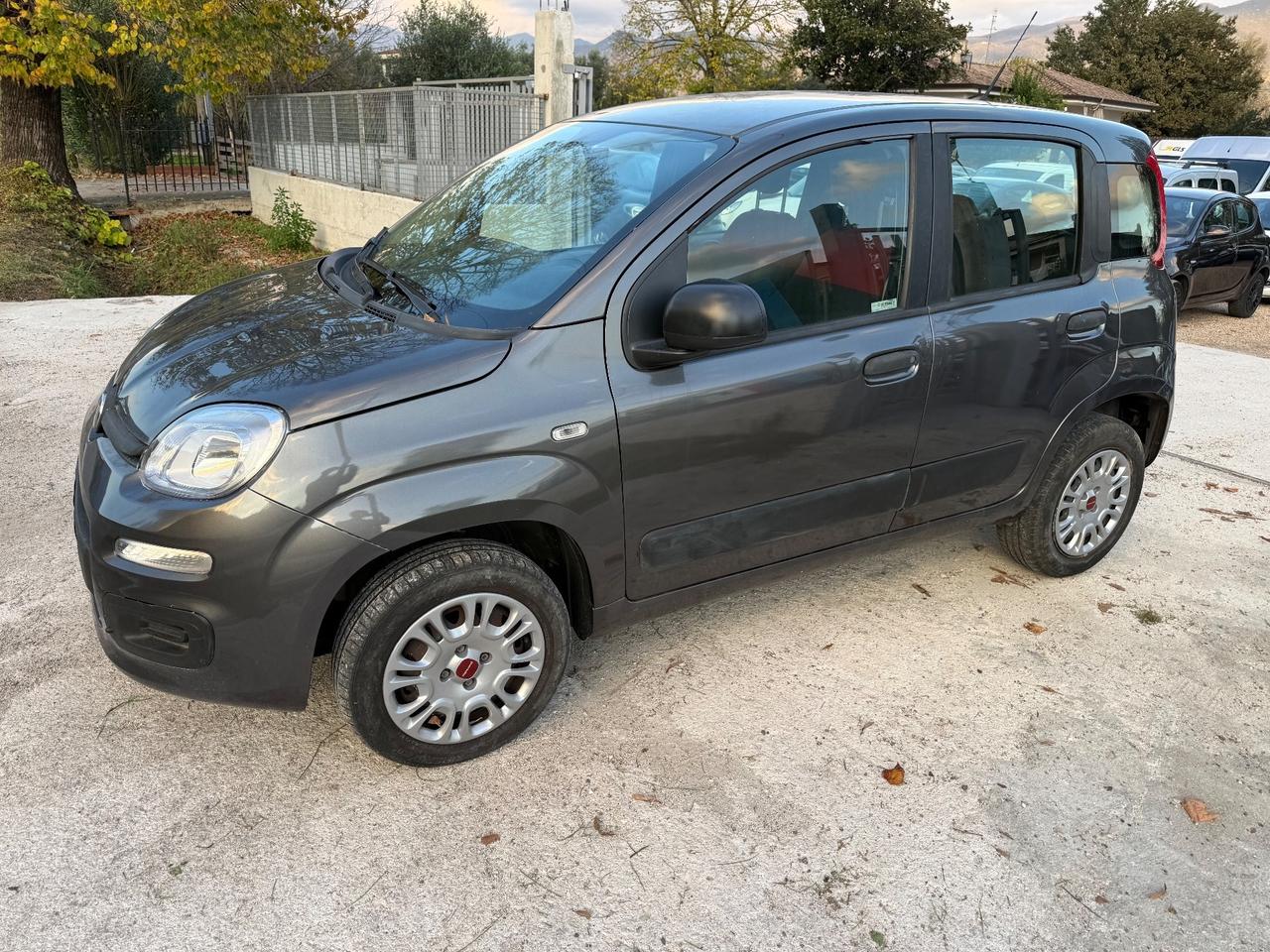 Fiat Panda 0.9 TwinAir Turbo Natural Power Lounge
