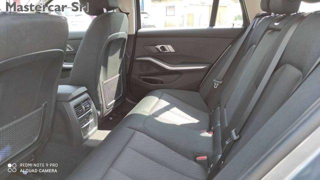 BMW 320 Serie 3 G21 2022 Touring 320d Touring mhev 48V xdr