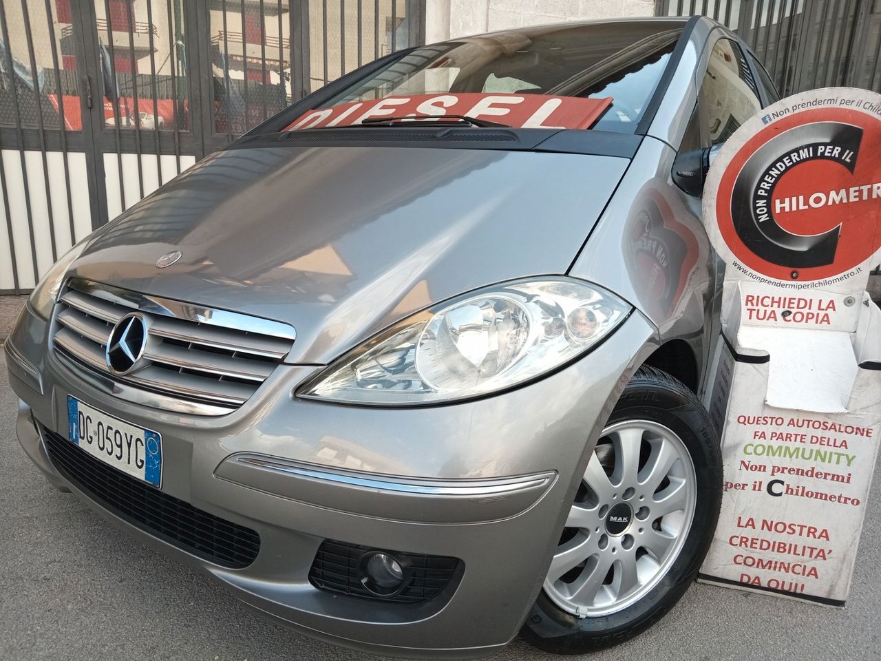 MERCEDES CLASSE A 180 CDI 5 PORTE PERFETTA E FULL CON TETTO PANORAMICO ANNO 2008