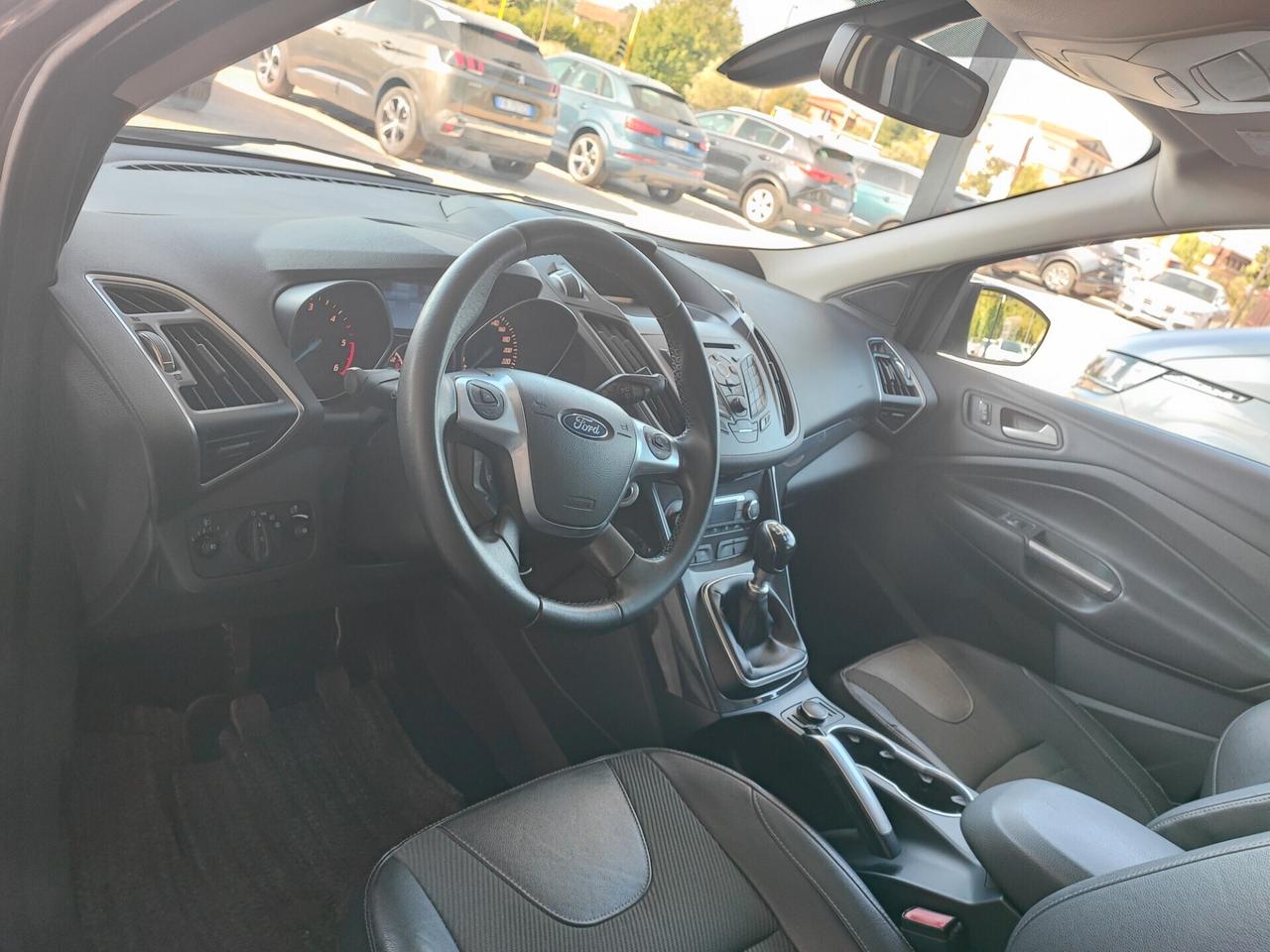 Ford Kuga 2.0 TDCI 120 CV S&S 2WD Titanium