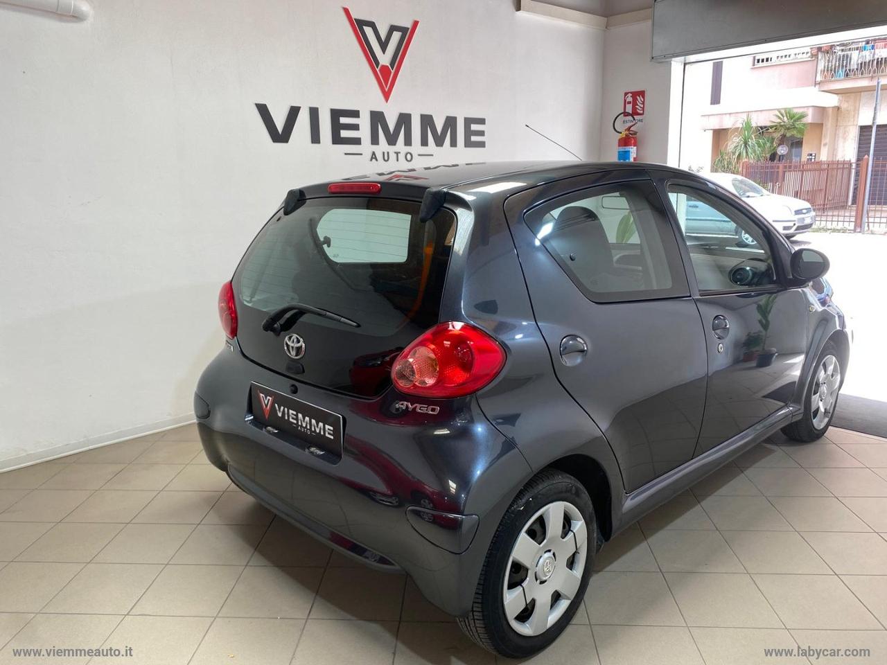 TOYOTA Aygo 1.0 VVT-i 5p. Sol