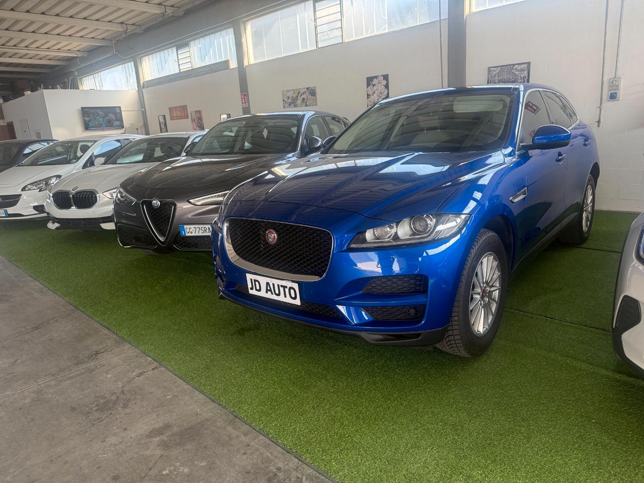 Jaguar F-Pace 2.0 D 180 CV AWD aut. Prestige