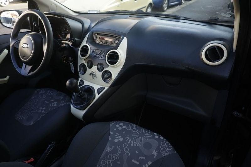Ford Ka Ford Ka 1.2 8V 69CV Titanium 51KW ANNO 2013